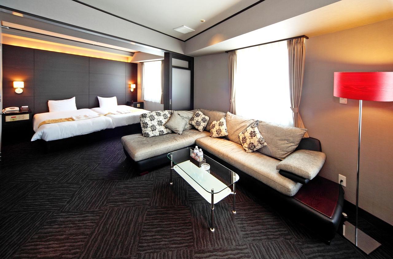 Hotel Sunplaza Osaka Sakai Annex Buitenkant foto